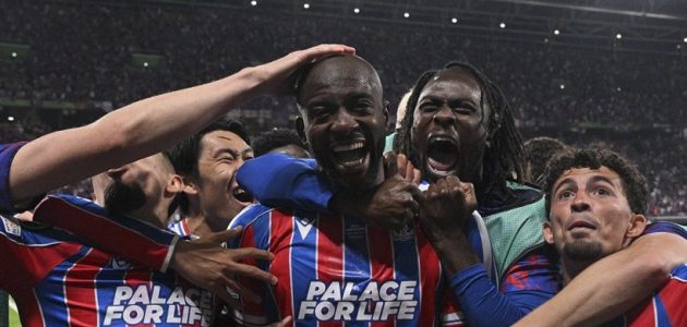 كريستال بالاس يكتب التاريخ ويتوّج بلقب دوري المؤتمر الأوروبي